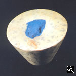 8) Paleta de maquillaje en forma de cono truncado, con pigmentos de lapislázuli