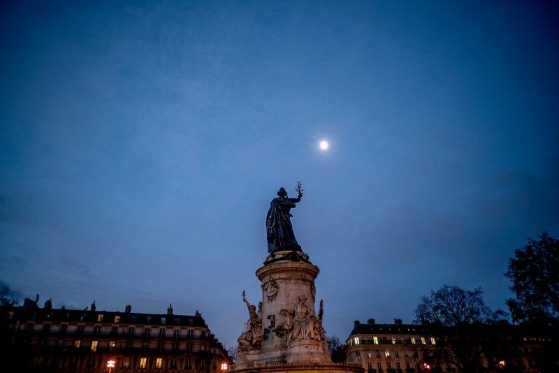 La Place de la République en Paris. Credit Tomas Munita para The New York Times 