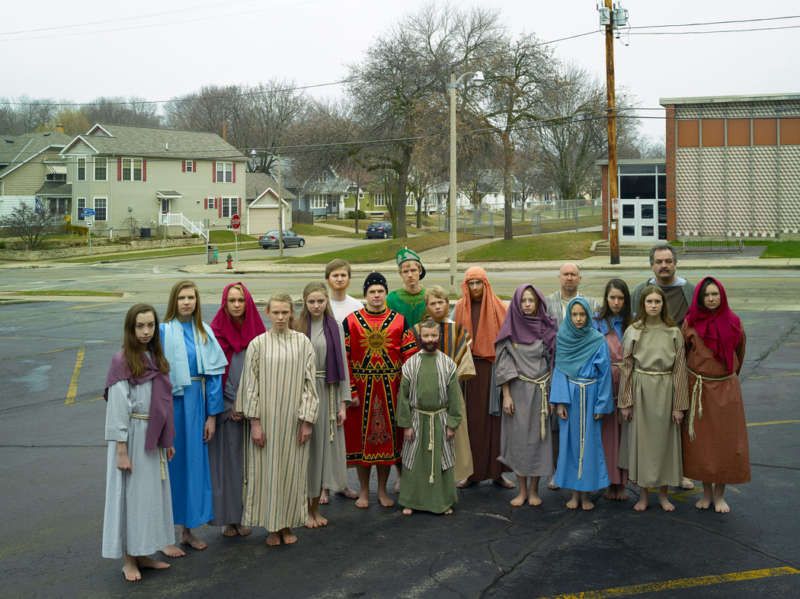 Participantes en una representación de la Semana Santa en Wisconsin, Estados Unidos. Credit Mark Power/Magnum Photos