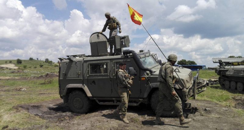 Soldados españoles participan en el ejercicio Noble Jump de la OTAN en Rumanía. Rosa Jiménez - EFE