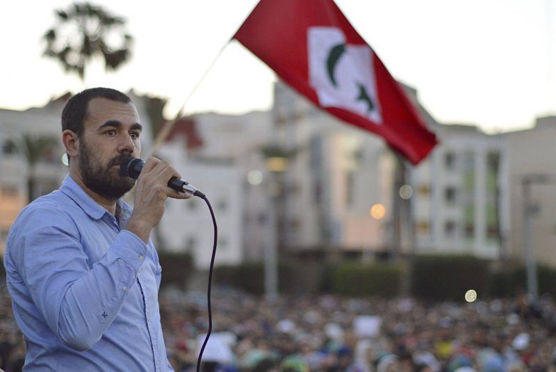 Naser Zafzaf, al final de una marcha multitudinaria celebrada a finales de mayo en Alhucemas. Mohamed Siali (EFE)