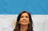 Esta foto del 2 de abril de 2014 muestra a la expresidenta de Argentina, Cristina Fernández de Kirchner, en la conmemoración del Día del Veterano y de los Caídos en la Guerra de Malvinas. Credit Carlos Brigo / Carlos Brigo
