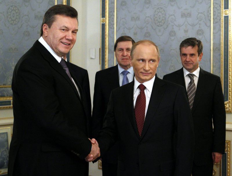Viktor Yanukovich, left, with Vladimir Putin in 2010. Credit Gleb Garanich/Agence France-Presse — Getty Images