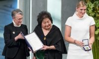 Hiroshima survivor Setsuko Thurlow (centre) and Beatrice Fihn (right), executive director International Campaign to Abolish Nuclear Weapons (Ican), receive the Nobel peace prize 2017 award from Berit Reiss-Andersen. Photograph: Nigel Waldron/Getty Images