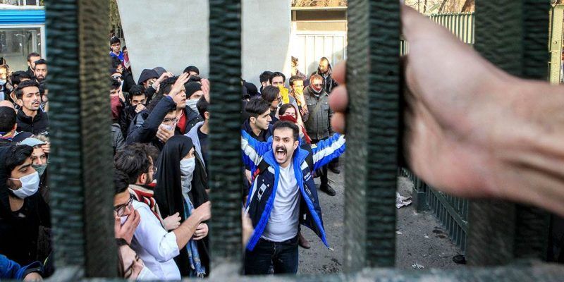 ¿Qué mueve las protestas en Irán?