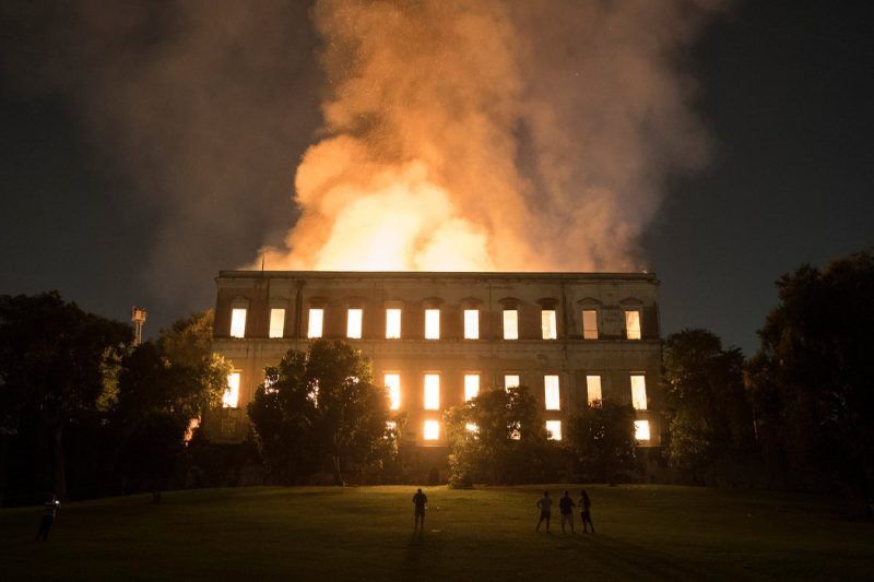El Museo Nacional de Brasil, en Río de Janeiro, se incendió el 2 de septiembre de 2018. Credit Leo Correa/Associated Press