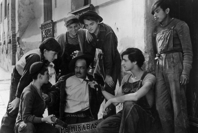 Un momento de 'Los olvidados', una de las películas que hizo Luis Buñuel en México.