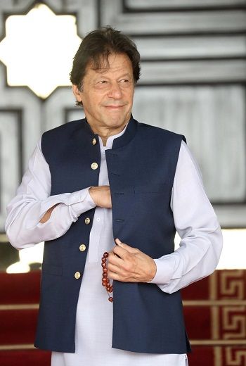 Imran Khan Urges a New U.S.-Pakistan Bond
