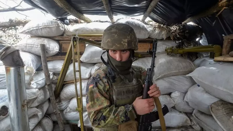Militar ucraniano en Luhansk.