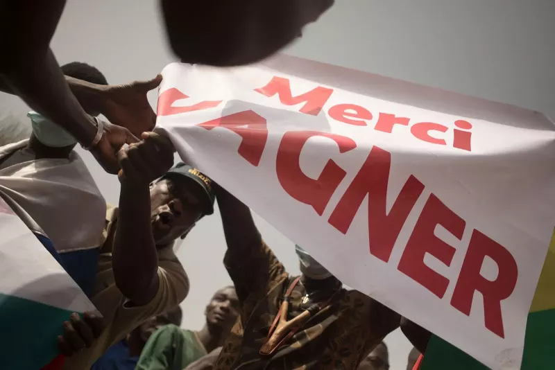 Protesters at a demonstration organized by the pan-Africanist platform Yerewolo to celebrate France’s announcement to withdraw French troops from Mali, Bamako, February 19, 2022