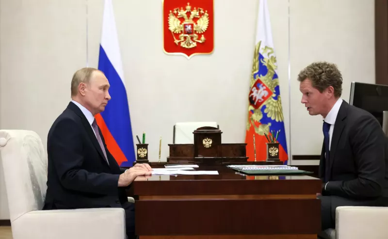 Putin meets with the head of the Federal Tax Service, Daniil Yegorov. (Kremlin photo)