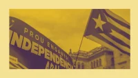Bandera y carteles independentistas catalanes. EuropaPress