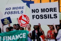 Protesta contra los combustibles fósiles en la COP28, el pasado 12 de diciembre en Dubái.THOMAS MUKOYA (REUTERS)